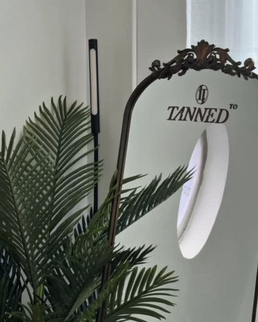automated and contactless spray tan studio open in downtown toronto. Offering spray tan and full-body skincare treatments